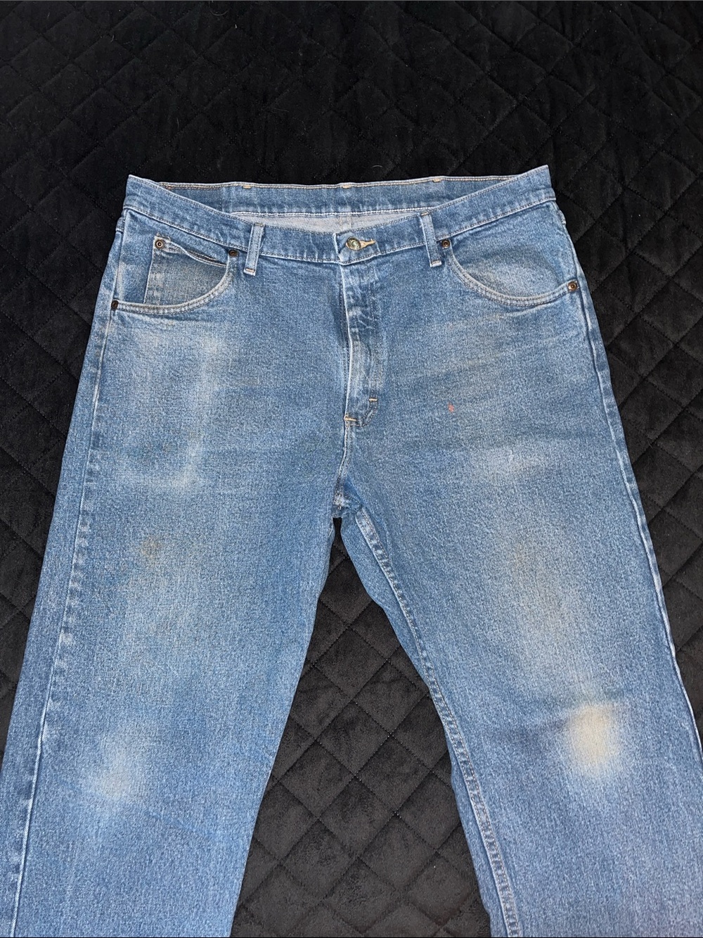 Wrangler Men's Relaxed Blue Denim Jeans